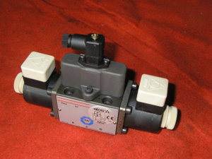 ����˹��ŷ�PFE-31016/1DT�ֻ�15901806954
